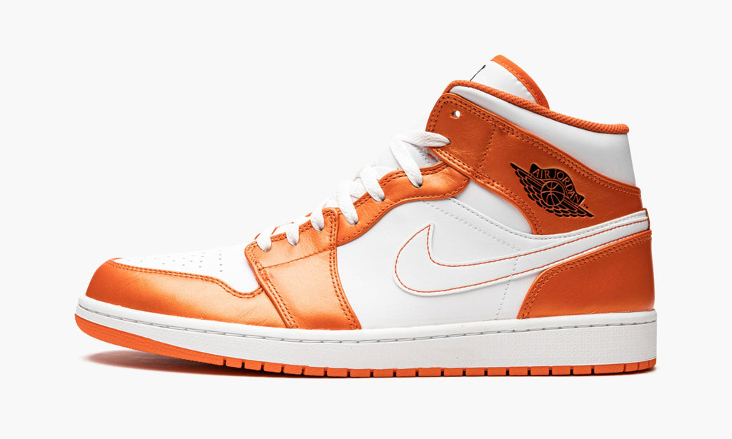 Air Jordan 1 Mid SE "Electro Orange" Sneakers