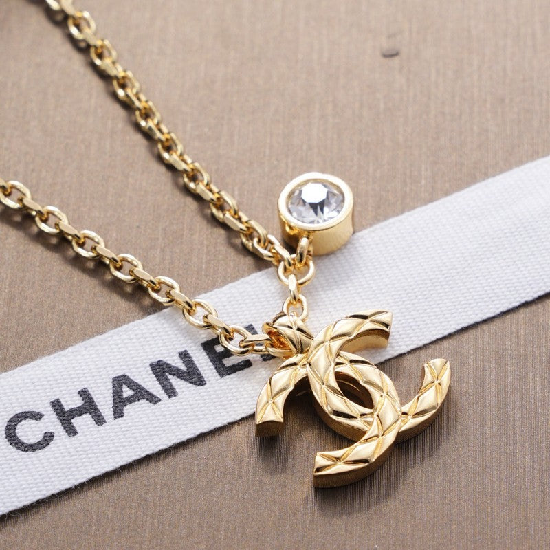 18K  Chanel Diamond Gold Necklace