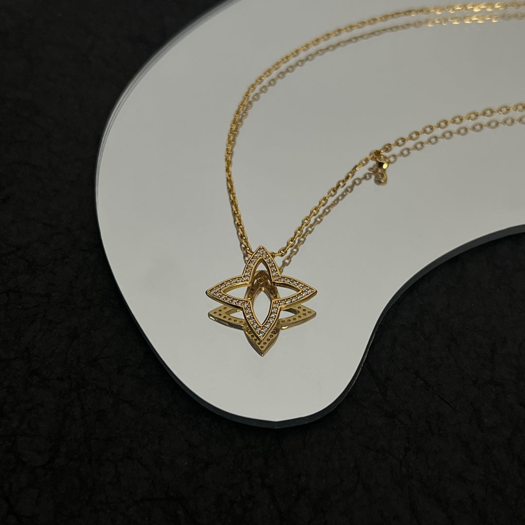Louis Vuitton Blossom Pendant 18K Gold Necklace