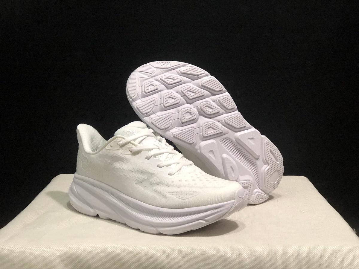 HOKA ONE ONE Clifton 9 Running Shoes
